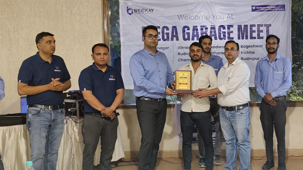 Mega Garage Meet